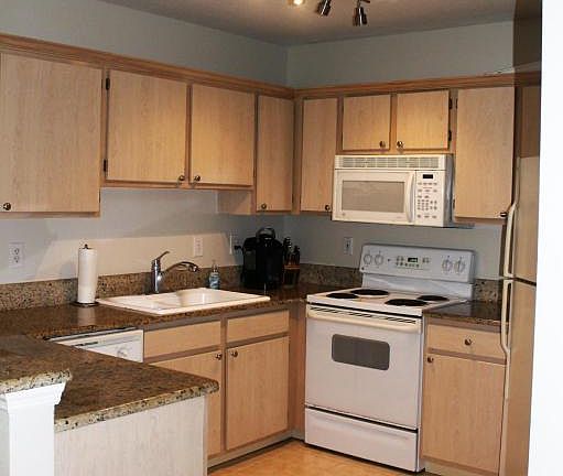 2nd image of 1655 The Greens Way APT 3214