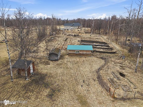 3rd image of 4060 N Palmer Fishhook Rd