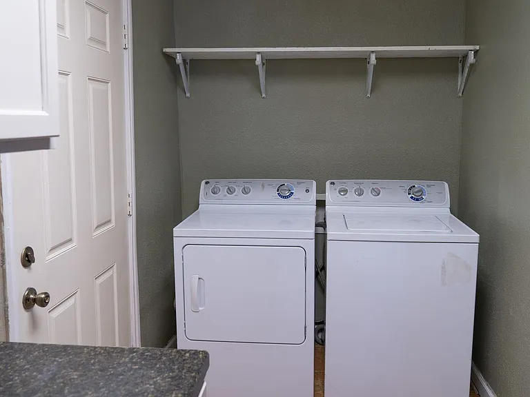1412 Whitman Ave #2 — Photo 10