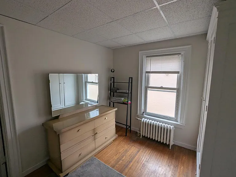 463 3rd St #5 — Photo 9