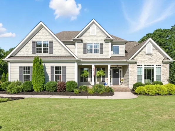 4704 Jackson Oaks Ct, Raleigh, NC 27616