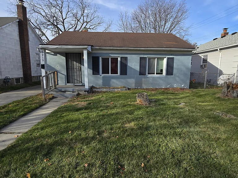 6915 Stahelin Ave — Photo 6