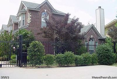 6107 Gaston Ave
