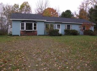12 Dogtown Rd, Pittsfield, ME 04967
