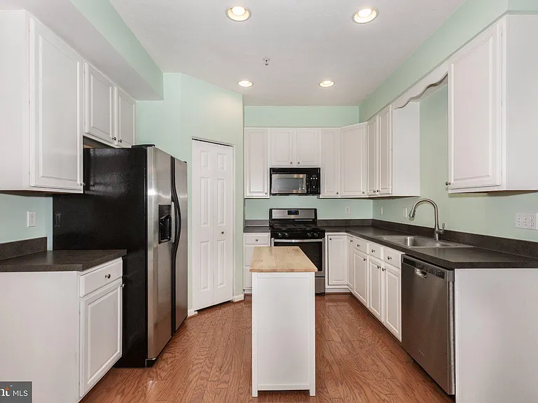 1784 Upper Forde Ln — Photo 10