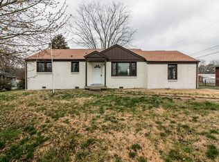13 Bond St, Clarksville, TN 37040