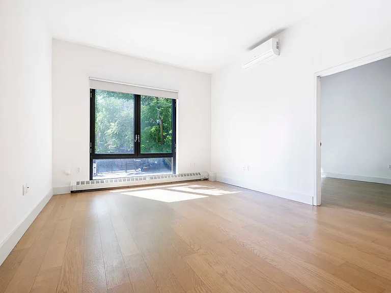 176 Woodward Ave #230 — Photo 4
