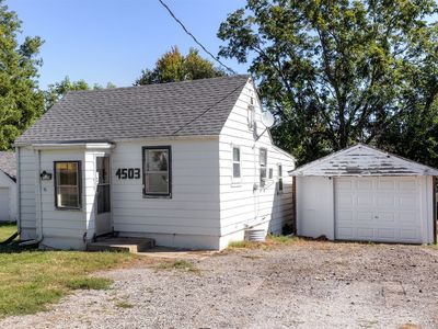 4503 61st St, Urbandale, IA, 50322