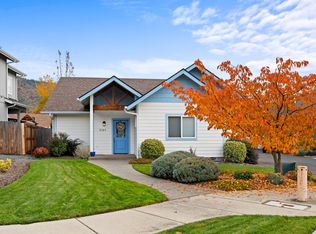 2165 NW Kip Ln, Grants Pass, OR