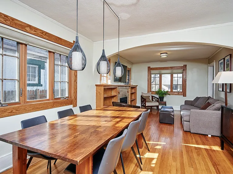 2308 Grape St — Photo 8