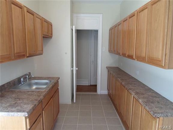 5th image of 302 Convent Ave APT 63