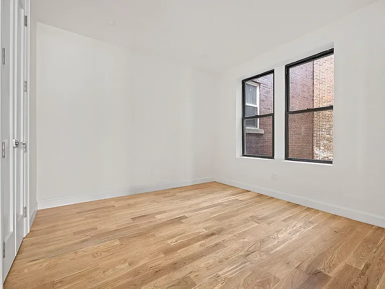 545 Brooklyn Ave #3 — Photo 8
