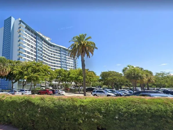 7441 Wayne Ave APT 8Q, Miami Beach, FL 33141