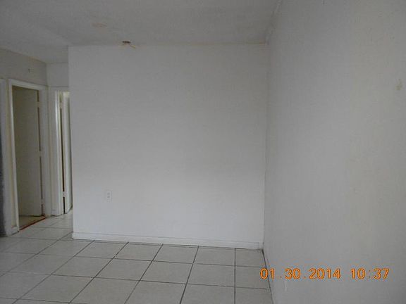5th image of 1525 NW 19th Ter APT 9