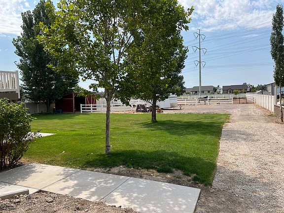 2nd image of 339 W 1200th St S