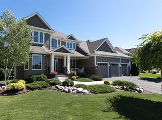 8980 Whispering Oaks Trl, Shakopee, MN 55379
