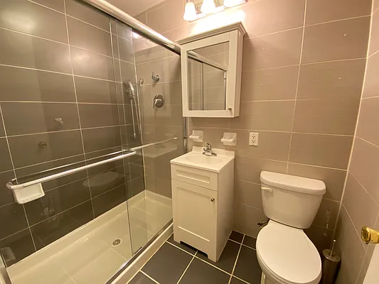 Rented by Bohemia Realty Group | media 17