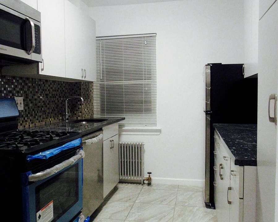 1st image of 8305 Doran Ave Fl 2nd