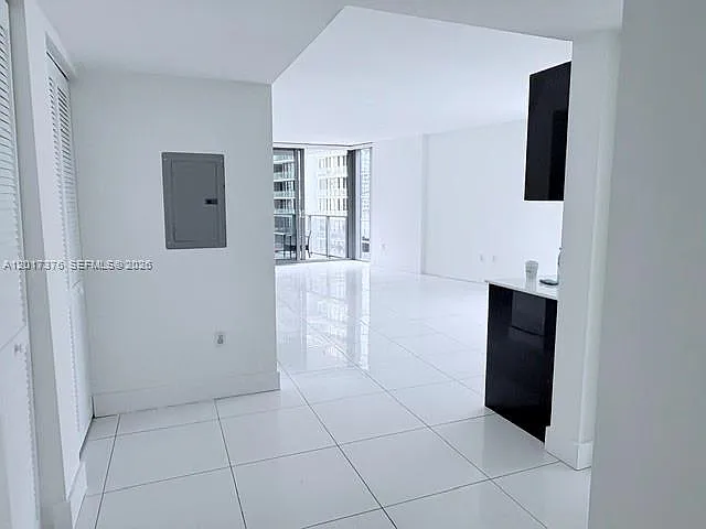 Mybrickell Condo — Photo 2