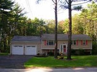 84 Delorenzo Dr, Duxbury, MA 02332