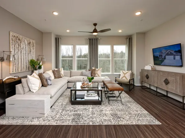 Eagleton with Rooftop Terrace Plan, Watershed