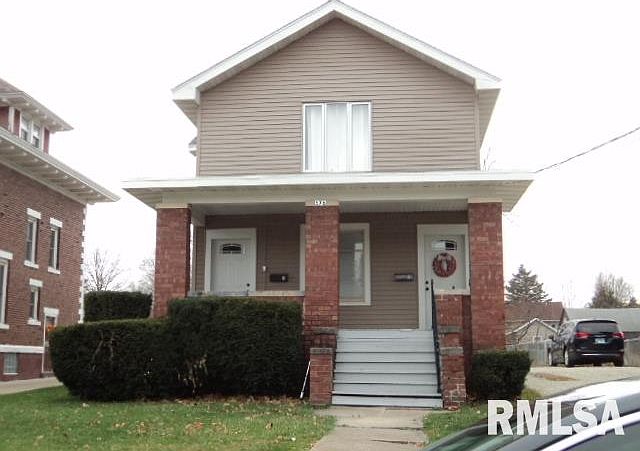 1st image of 576 Maple Ave