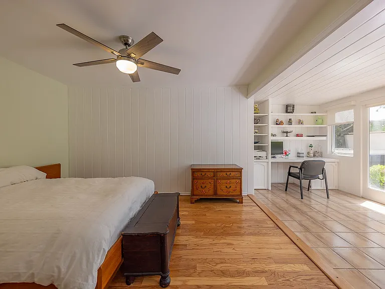 413 W Matilija St — Photo 20