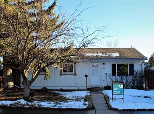 1216 Palmer Dr, Laramie, WY 82070