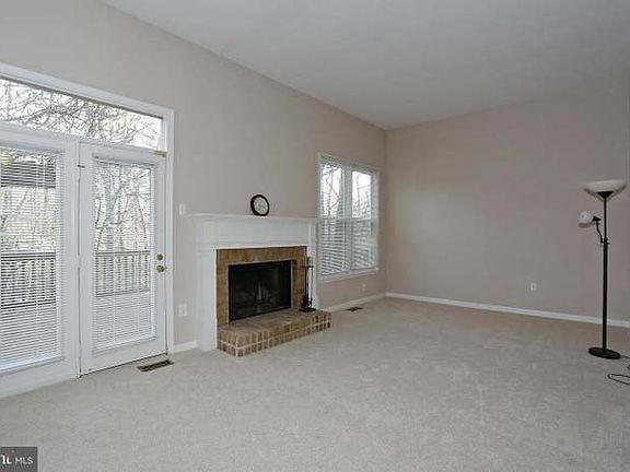 5th image of 4860 Cloister Dr