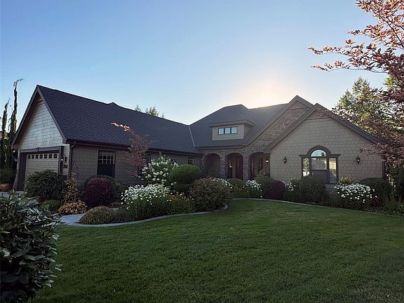 2nd image of 2041 Stillwater Drive