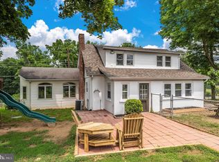 15213 Clear Spring Rd, Williamsport, MD 21795