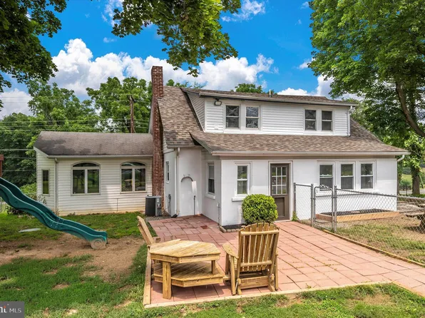 15213 Clear Spring Rd, Williamsport, MD 21795