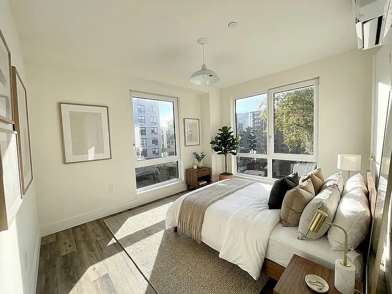 3333 Giles Pl #402A — Photo 5