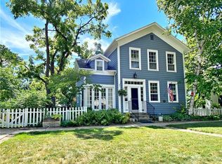 310 W 2nd St, Perrysburg, OH 43551