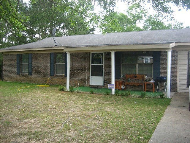 1st image of 26 Canterbury Ct