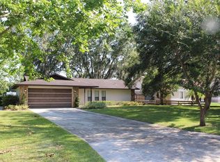 5117 Moll Acres Dr, Plant City, FL 33566