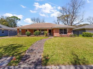 3110 Linkwood Dr, Houston, TX 77025