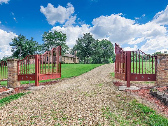 3rd image of 19108 Monroe Rd #1117