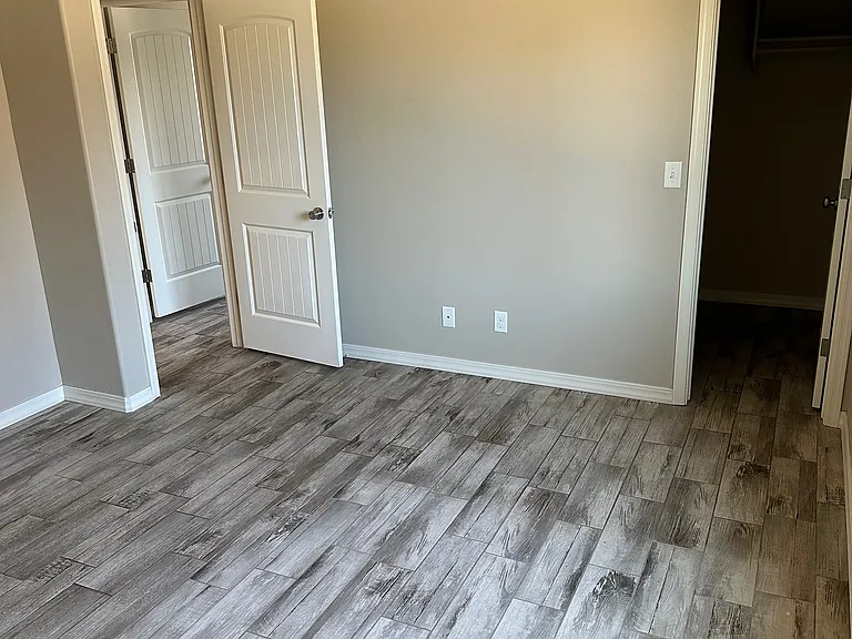 2619 Harrod Ave — Photo 11