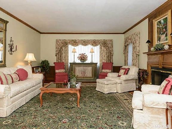 3rd image of 241 Country Club Dr