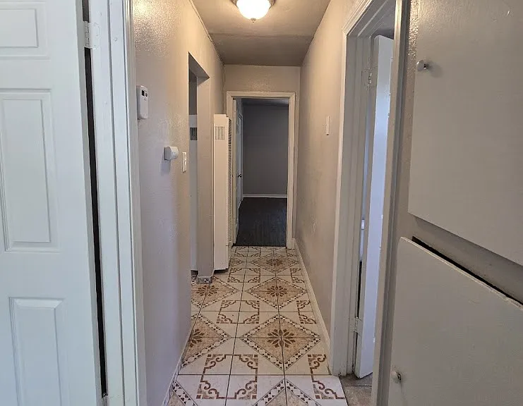 2137 W Dayton Ave — Photo 15