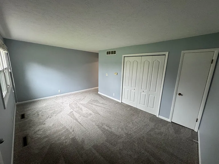 Unit Photo