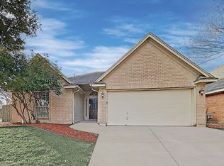 9060 Tyne Trl, Fort Worth, TX 76118