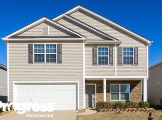 1860 Eastway Dr, Dallas, NC 28034