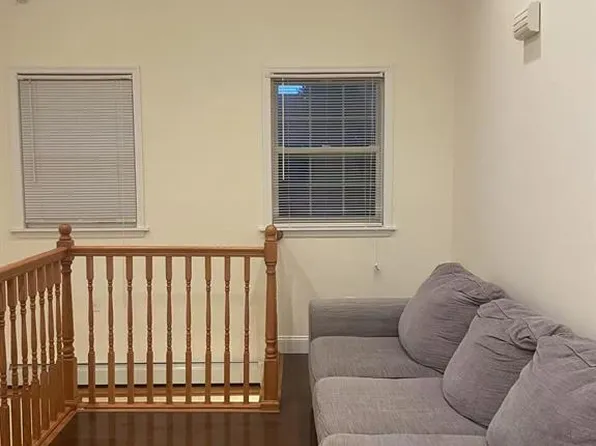 119-30 Poppenhusen Avenue image 1 of 9