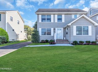 807 Prospect Ave, Spring Lake, NJ 07762