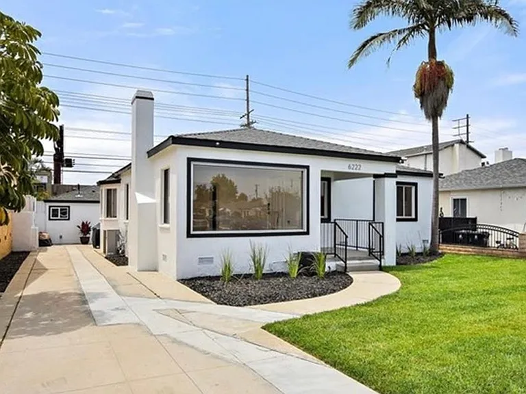6222 W 85th Pl — Photo 3