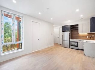 391 Meeker Ave #2L, Brooklyn, NY 11222