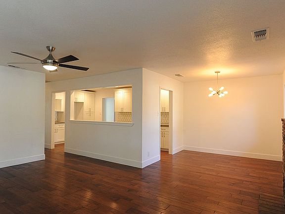 Living Room Facing Kitchen