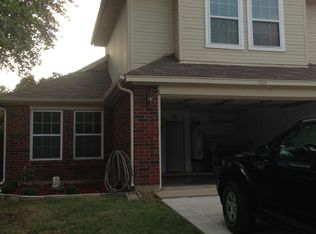 904 Ramblewood Dr, Lewisville, TX 75067
